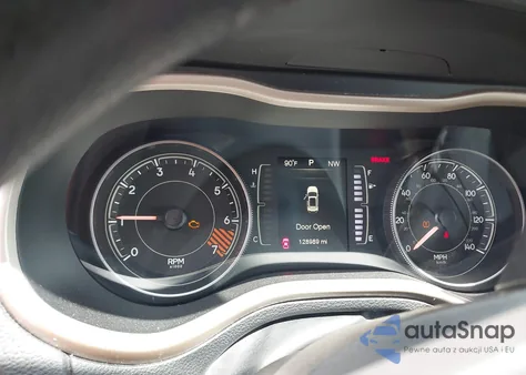 2014 Jeep Cherokee Sport z USA, uszkodzony, nr VIN 1C4PJLAB0EW182798